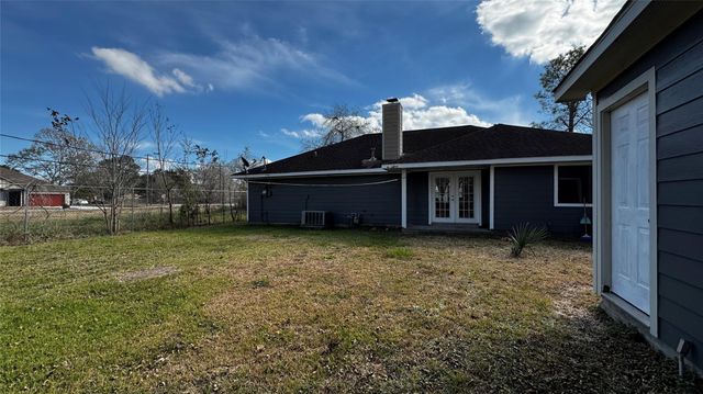 4709 34th Street, Dickinson, TX 77539