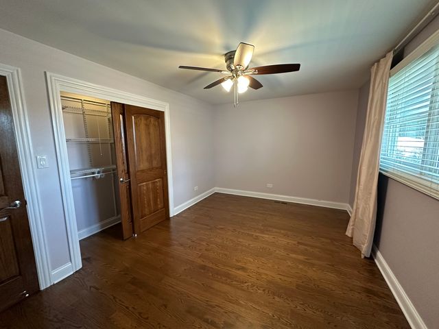 130 Bonnie Brae Avenue, Mount Prospect, IL 60056