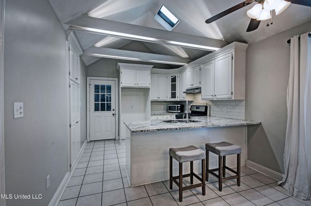 4021 Brookwood Drive, Flowood, MS 39232