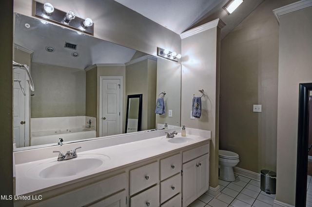 4021 Brookwood Drive, Flowood, MS 39232