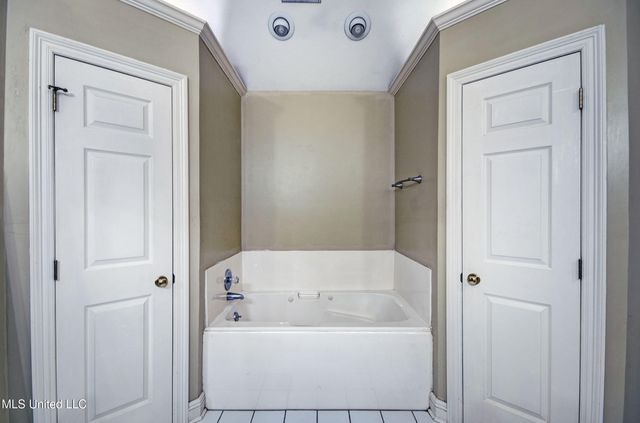 4021 Brookwood Drive, Flowood, MS 39232