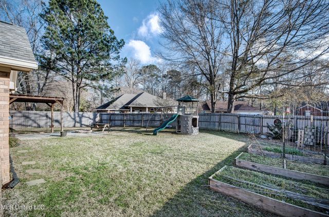 4021 Brookwood Drive, Flowood, MS 39232