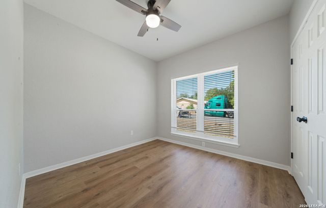 521 Clearfield Dr, New Braunfels, TX 78130
