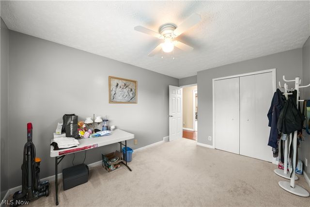 4781 N Hillary Oval, Richmond Heights, OH 44143