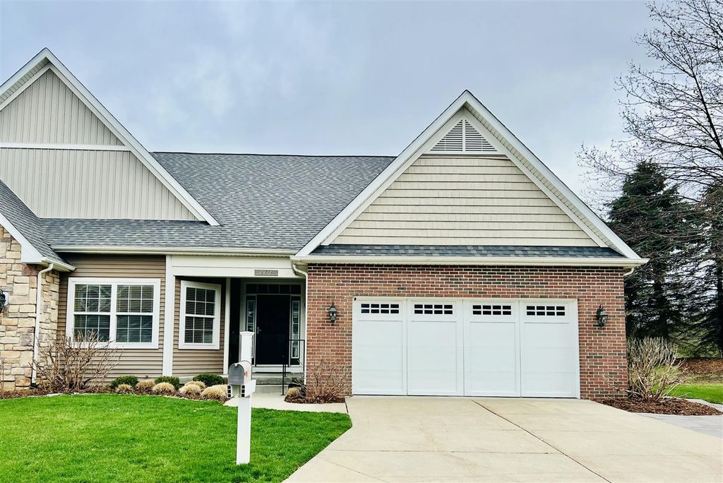 7831 Derby Court, Kalamazoo, MI 49009