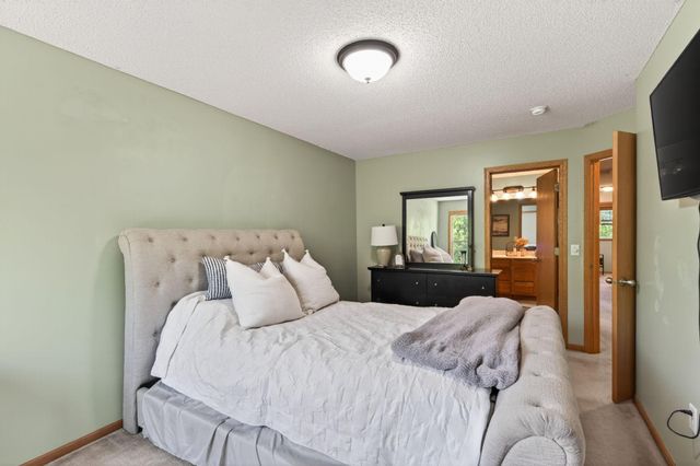 1451 Magnolia Avenue E, Saint Paul, MN 55106