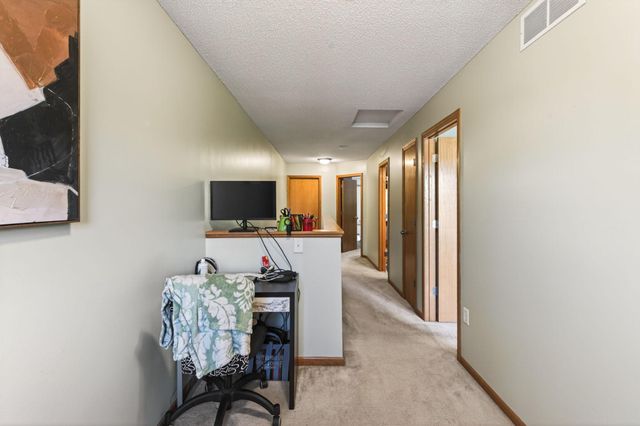 1451 Magnolia Avenue E, Saint Paul, MN 55106
