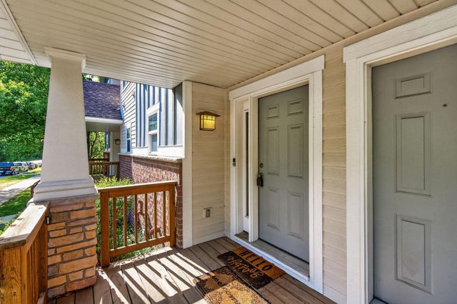 1451 Magnolia Avenue E, Saint Paul, MN 55106