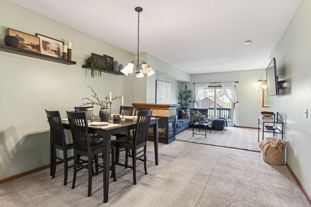 1451 Magnolia Avenue E, Saint Paul, MN 55106