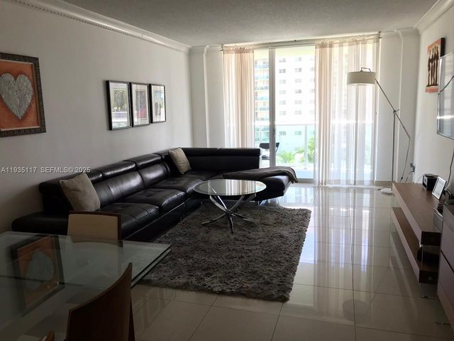 19390 Collins Ave 502, Sunny Isles Beach, FL 33160