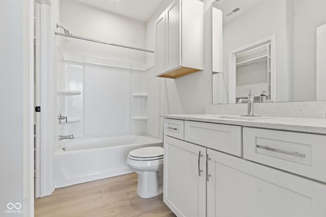 14465 Shrawley Court, Carmel, IN 46074