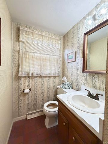 24676 Elmhurst Drive, Elkhart, IN 46517