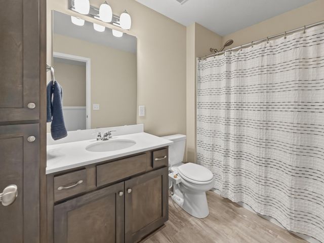 7852 W 145th Street, Savage, MN 55378