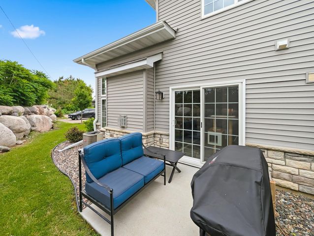 7852 W 145th Street, Savage, MN 55378