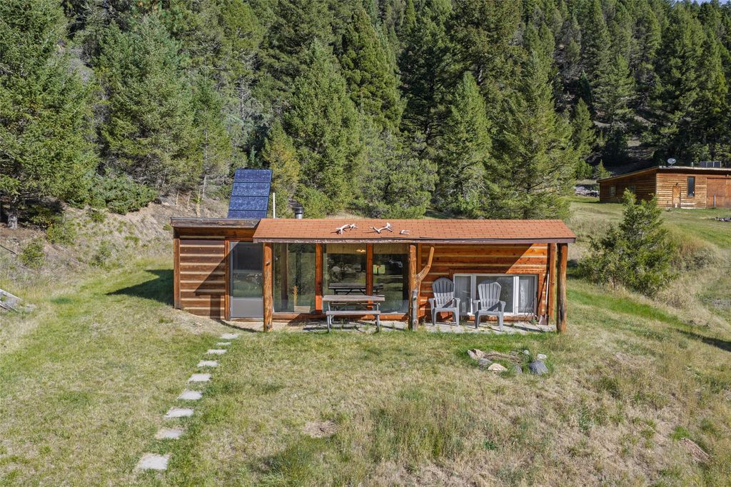601 Whites Gulch Road, Townsend, MT 59644 photo 4