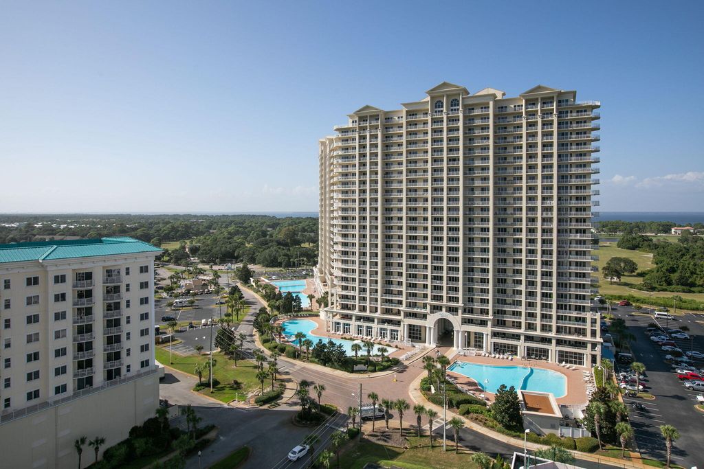 Image 1 of property listing at 112 Seascape Drive UNIT 1903, Miramar Beach, FL 32550