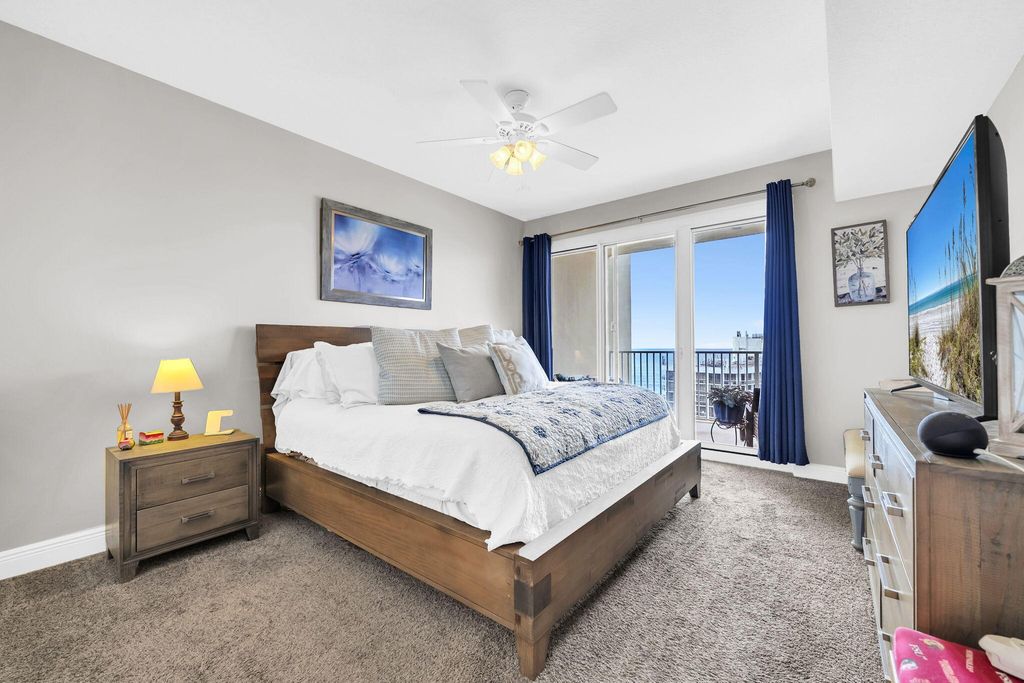 Image 15 of property listing at 112 Seascape Drive UNIT 1903, Miramar Beach, FL 32550