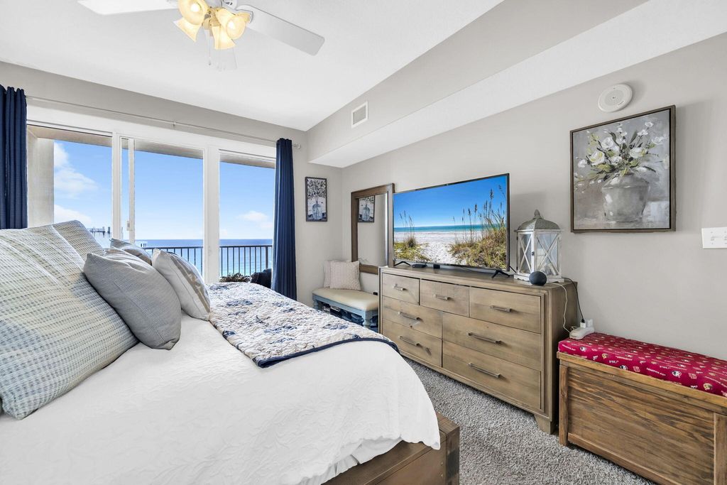 Image 17 of property listing at 112 Seascape Drive UNIT 1903, Miramar Beach, FL 32550
