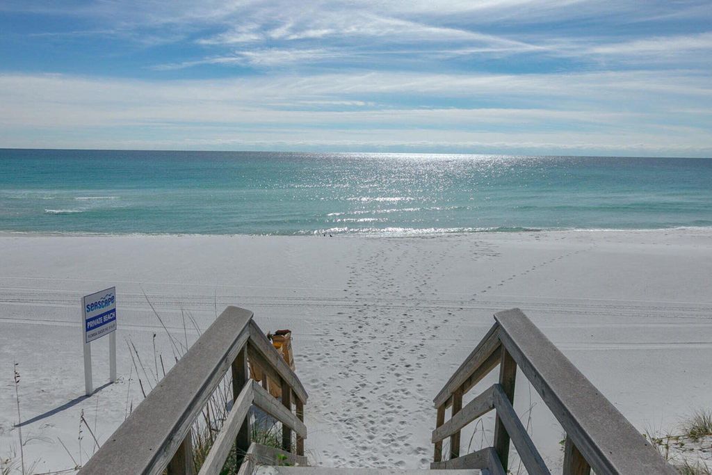 Image 41 of property listing at 112 Seascape Drive UNIT 1903, Miramar Beach, FL 32550