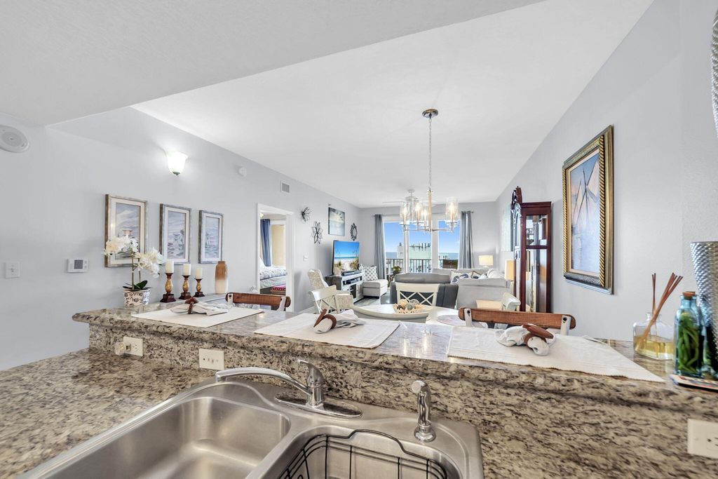 Image 5 of property listing at 112 Seascape Drive UNIT 1903, Miramar Beach, FL 32550