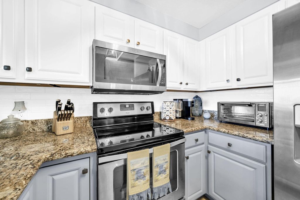 Image 6 of property listing at 112 Seascape Drive UNIT 1903, Miramar Beach, FL 32550