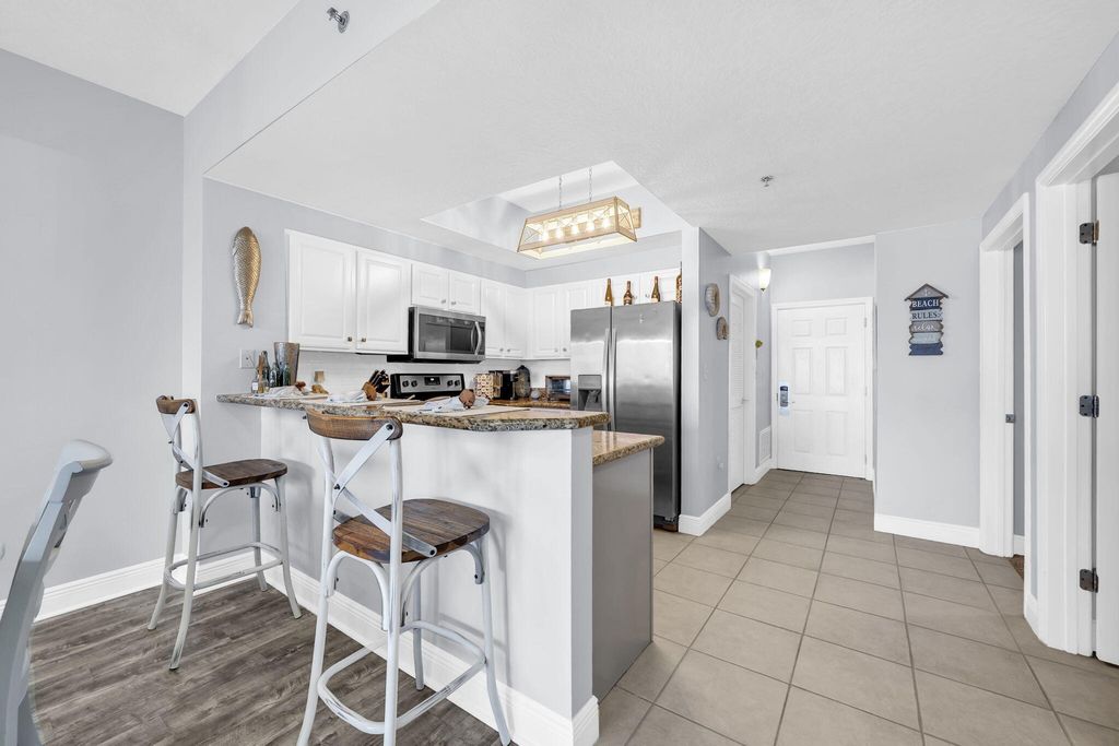 Image 7 of property listing at 112 Seascape Drive UNIT 1903, Miramar Beach, FL 32550
