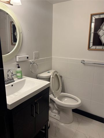 13505 NE 23rd Ct, North Miami, FL 33181