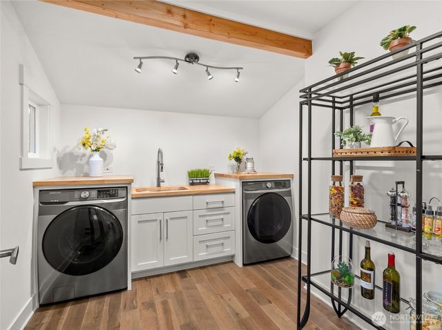 11642 Roseberg Ave S, Burien, WA 98168