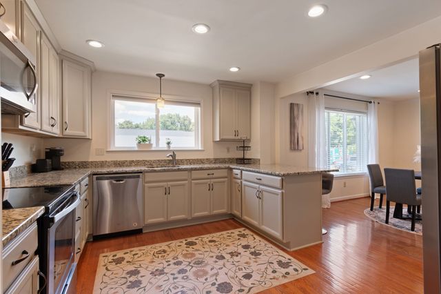 4487 Post Pl Apt 158, Nashville, TN 37205