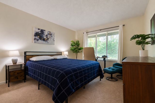 4487 Post Pl Apt 158, Nashville, TN 37205