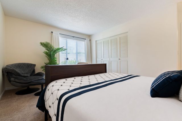 4487 Post Pl Apt 158, Nashville, TN 37205