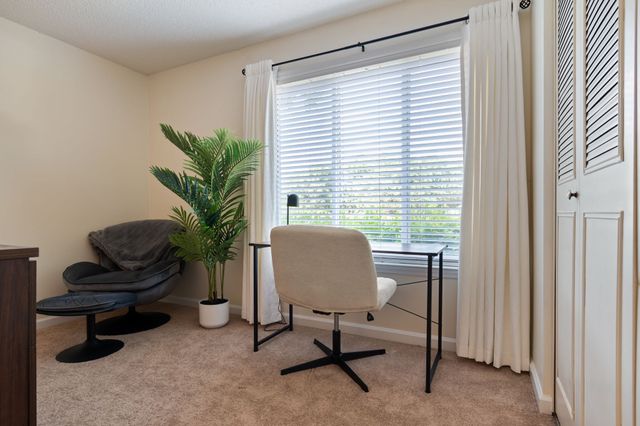 4487 Post Pl Apt 158, Nashville, TN 37205