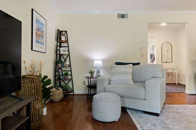 4487 Post Pl Apt 158, Nashville, TN 37205
