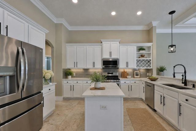 808 RIVER HAMMOCK BOULEVARD, Brandon, FL 33511