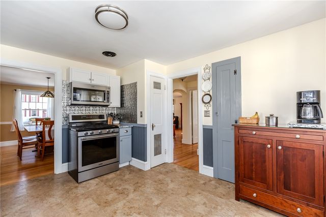 95 Nolbeth Drive, Warwick, RI 02888