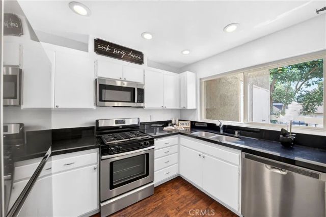 5401 Twin Lakes Drive, Cypress, CA 90630