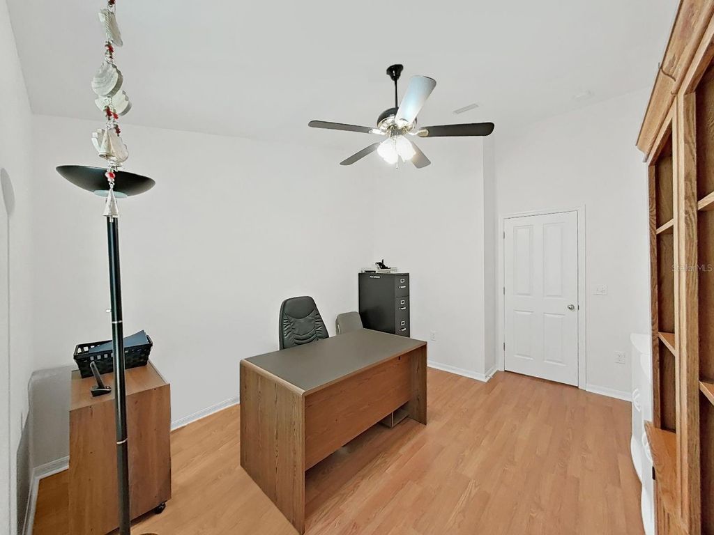 Image 33 of property listing at 30612 NICKERSON LOOP, Wesley Chapel, FL 33543