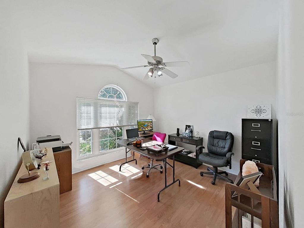 Image 36 of property listing at 30612 NICKERSON LOOP, Wesley Chapel, FL 33543