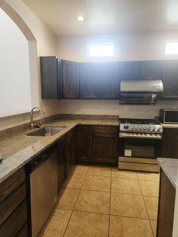 2421 Falesco Road SE, Rio Rancho, NM 87124
