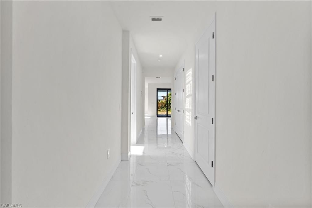 3238 Katherine ST, FORT MYERS, FL 33916 — photo 3