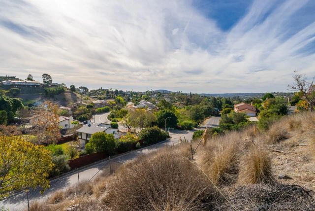 0000 Grandview 20, La Mesa, CA 91941