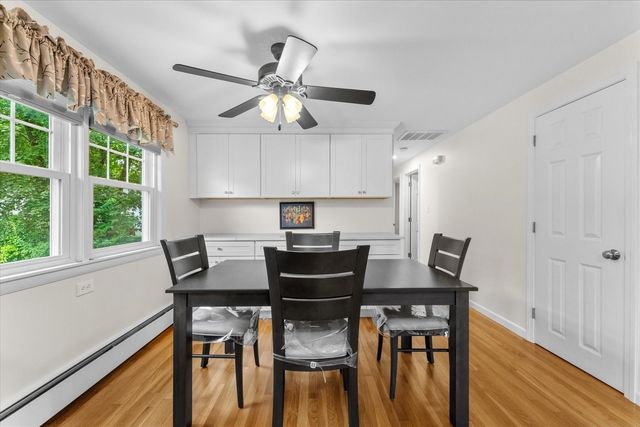 194 Holden St, Worcester, MA 01606
