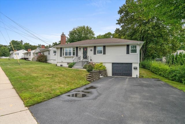 194 Holden St, Worcester, MA 01606