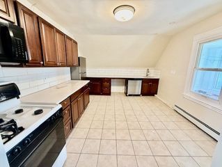 10-12 Timothy Ave 3, Everett, MA 02149