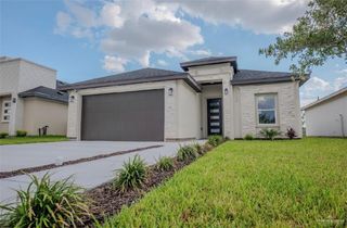 1320 W Franklin Avenue, Alton, TX 78573