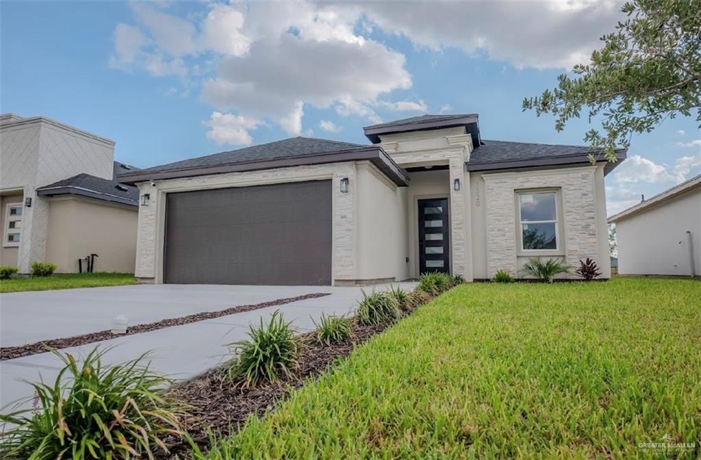 1320 W Franklin Avenue, Alton, TX 78573