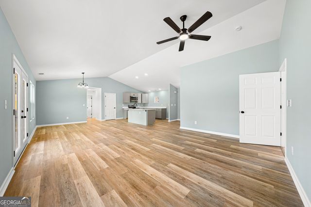 357 Woodridge Way, Royston, GA 30662