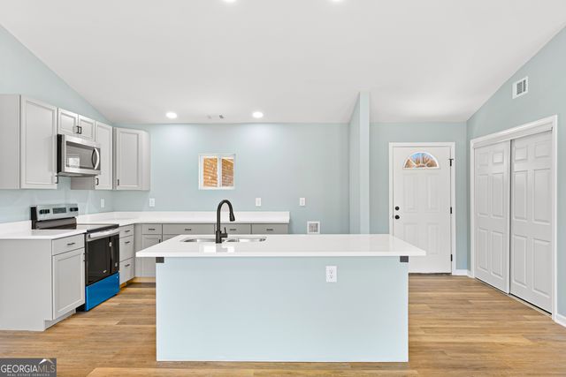 357 Woodridge Way, Royston, GA 30662