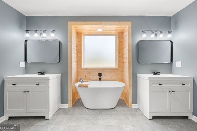 357 Woodridge Way, Royston, GA 30662