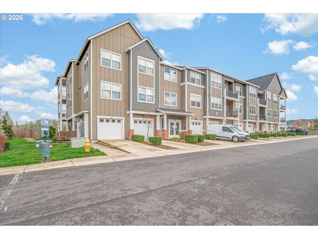 16401 Nw CHADWICK Way, Portland, OR 97229